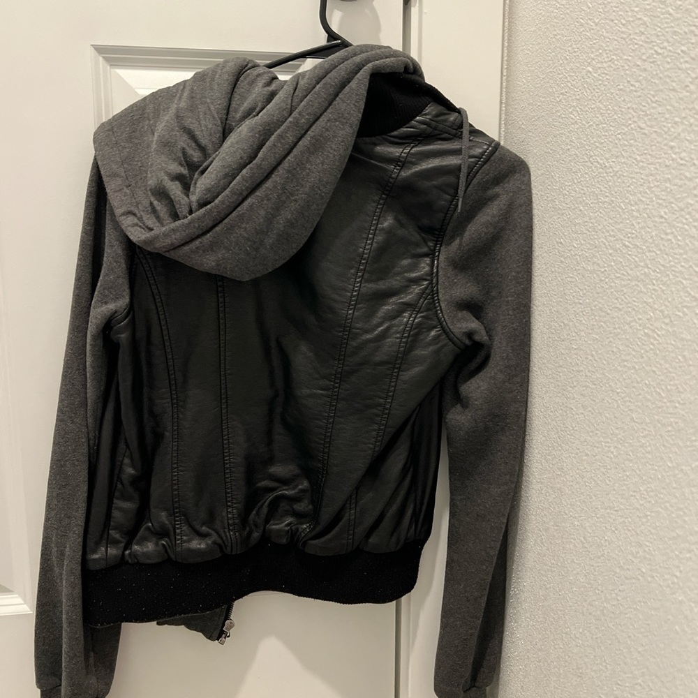 Jacket - Picture 2 of 2